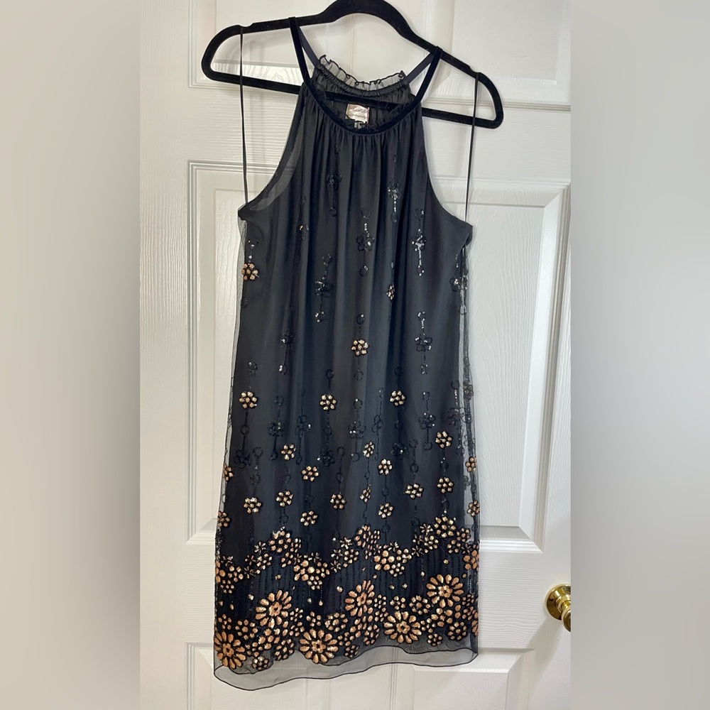 NWT Black and Rose Gold Sequin Cocktail Dress - Ladies Medium - Mini at Knee